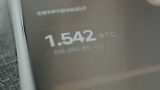 Cryptocurrency wallet with BTC balance growing